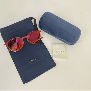 GUCCI Authentic New 52mm Round Signature Logo Sunglasses With Case, Cloth & Tag